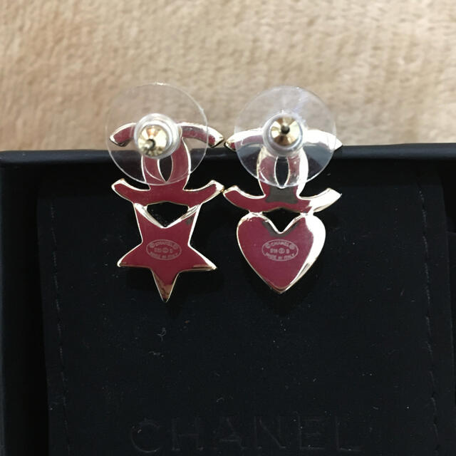 CHANEL ラインストーン パール ピアスの通販 by guu29's shop|シャネルならラクマ - シャネル 星 ハート ココマーク 豊富な定番