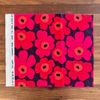 マリメッコ(marimekko)のmarimekko(マリメッコ) はぎれ ミニウニッコ コットンファブリック(生地/糸)