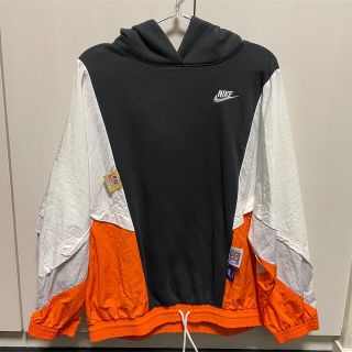 ナイキ(NIKE)のNIKE ナイキ パーカー Mサイズ(パーカー)