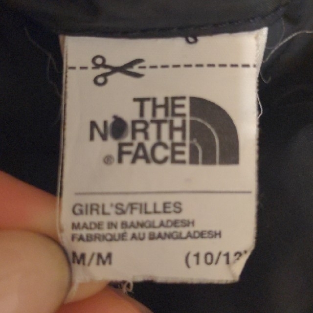 THE NORTH FACE(ザノースフェイス)のノースフェイス　リバーシブル　ダウンジャケット キッズ/ベビー/マタニティのキッズ服女の子用(90cm~)(ジャケット/上着)の商品写真