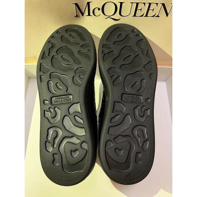 Alexander McQueen(アレキサンダーマックイーン)の【新品】希少Alexander McQueen ハイブリッドブーツ　クロコレザー レディースの靴/シューズ(ブーツ)の商品写真