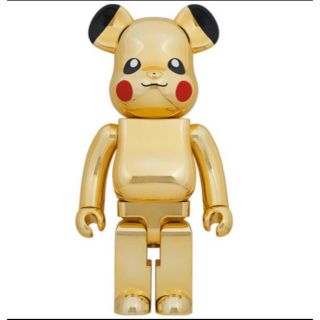 メディコムトイ(MEDICOM TOY)のBE@RBRICK ピカチュウ GOLD CHROME Ver.(2021)(キャラクターグッズ)