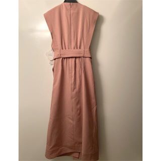 【新品未使用・タグ付き】 Lily Brown ベルト付きステッチワンピース