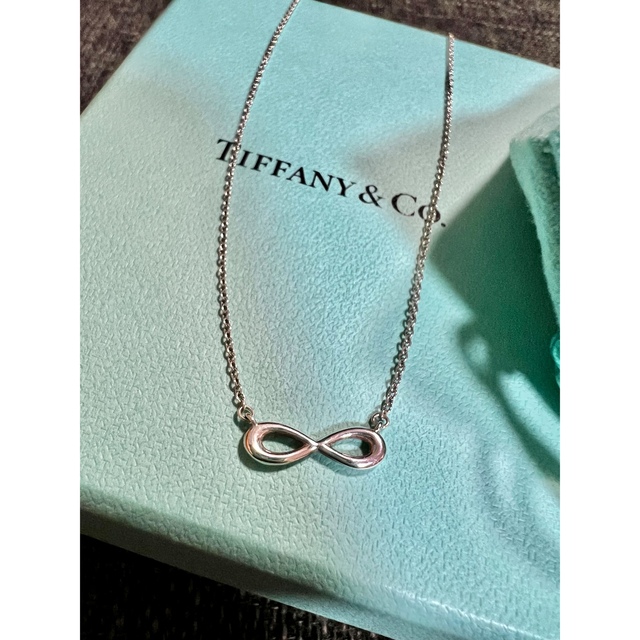 Tiffany & Co.(ティファニー)のTiffany インフィニティ　ネックレス レディースのアクセサリー(ネックレス)の商品写真