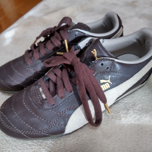 PUMA - 傷あり処分価格☆PUMA プーマ スニーカー 24.5センチ ...