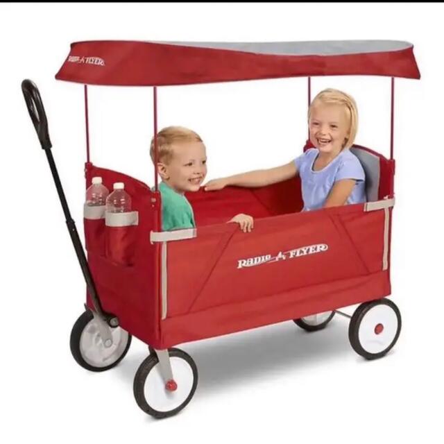 コストコ(コストコ)の☆日本未発売☆ Radio flyer folding canopy wagon エンタメ/ホビーのテーブルゲーム/ホビー(三輪車/乗り物)の商品写真