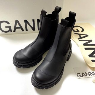 《新品》GANNI  ガニー。サイドゴア。ラバーブーツ39