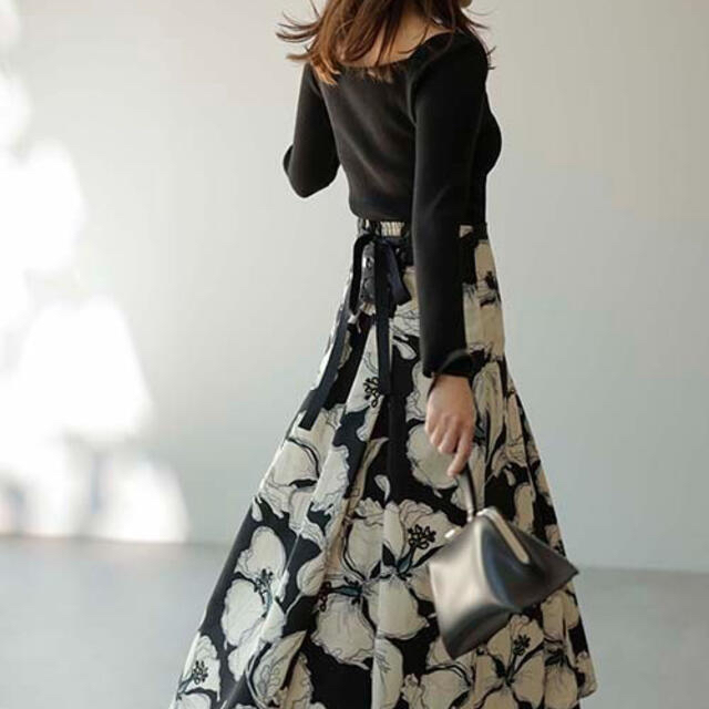 【タグ付き】FRAY I.D✧スクエアネックカップインニットトップス 【タグ付き】FRAY I.D✧スクエアネックカップインニットトップス