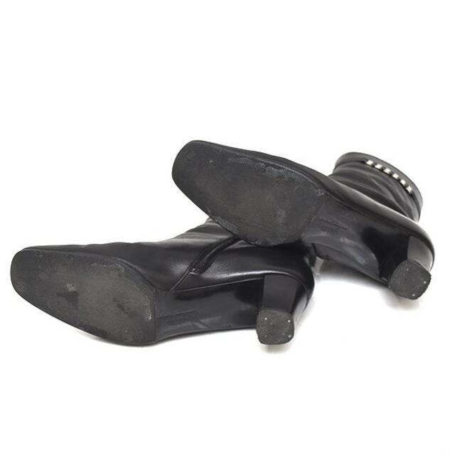 Salvatore Ferragamo(サルヴァトーレフェラガモ)のフェラガモ ガンチーニチェーン ショートブーツ 6.5C(約23.5-24cm) レディースの靴/シューズ(ブーツ)の商品写真