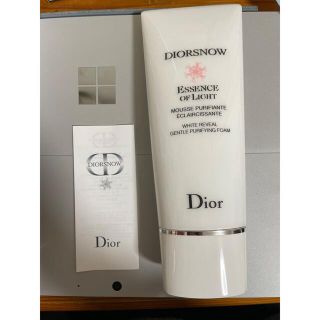 クリスチャンディオール(Christian Dior)のDiorSnowライトフォーム新品！未使用！美品！(洗顔料)