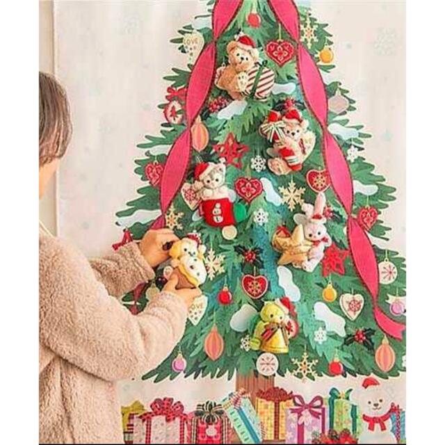 Disney(ディズニー)のクリスマス　タペストリー　ディズニーシー　ダッフィー　ウィンターホリデー2021 エンタメ/ホビーのおもちゃ/ぬいぐるみ(キャラクターグッズ)の商品写真