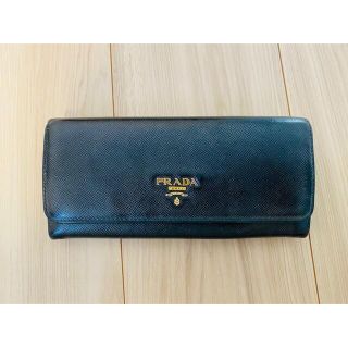 プラダ(PRADA)の【更にSALE】 PRADA  長財布　二つ折り　黒色(財布)