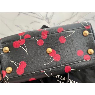 Saint Laurent - saint laurent チェリー ベイビーダッフル サン