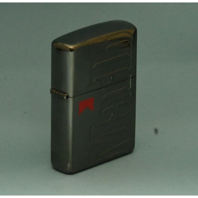 ZIPPO(ジッポー)のマルボロ　ジッポ メンズのファッション小物(タバコグッズ)の商品写真