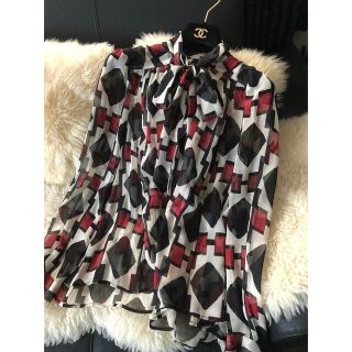 ダイアンフォンファステンバーグ(DIANE von FURSTENBERG)のお値下げ☆未使用☆DVF☆素敵なシルクブラウス(シャツ/ブラウス(長袖/七分))