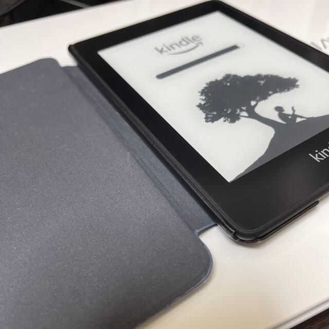 kindle paperwhite  2018年モデル　カバー付き 2