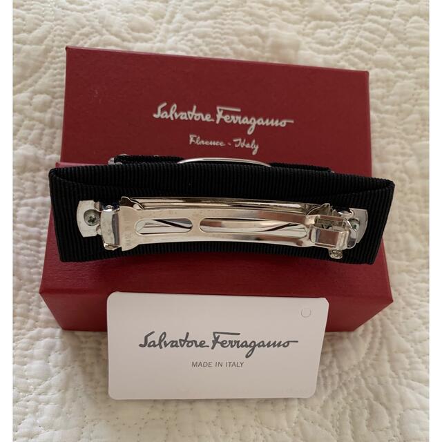 Salvatore Ferragamo(サルヴァトーレフェラガモ)のSalvatore Ferragamo♡フェラガモ　ヴァラ ビジューバレッタ レディースのヘアアクセサリー(バレッタ/ヘアクリップ)の商品写真