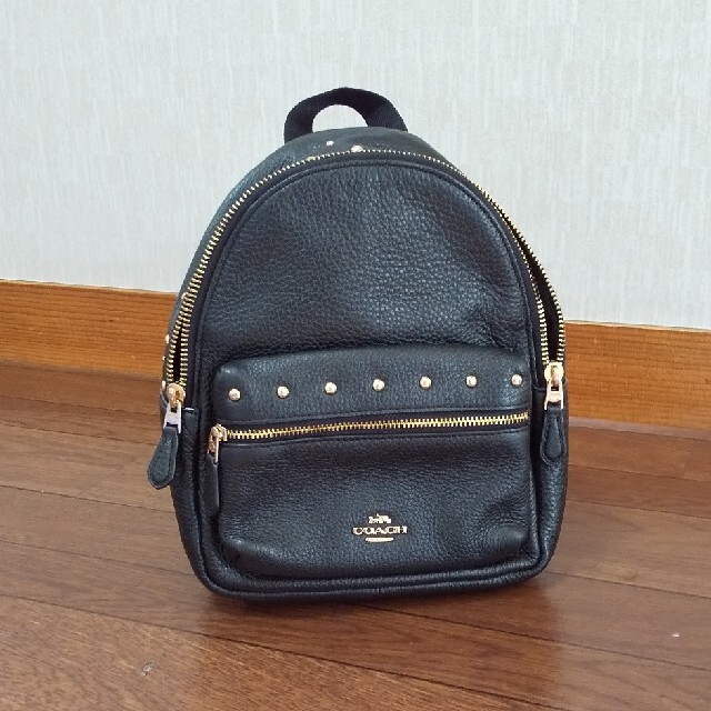 与え COACH スタッズ ミニリュック superior-quality.ru:443