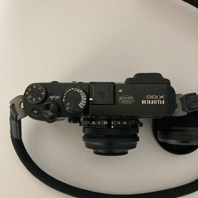 富士フイルム(フジフイルム)のFUJIFILM X100F 富士フィルム おまけ多数 スマホ/家電/カメラのカメラ(デジタル一眼)の商品写真