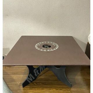 M&M - M＆M CUSTOM PERFORMANCE FURNITURE ローテーブルの通販｜ラクマ