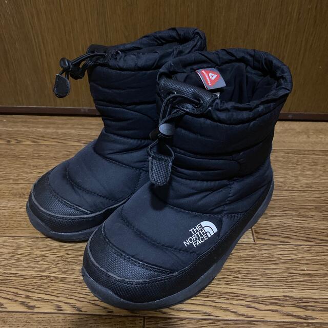 THE NORTH FACE(ザノースフェイス)のノースフェイス　ヌプシ　19㎝ キッズ/ベビー/マタニティのキッズ靴/シューズ(15cm~)(ブーツ)の商品写真