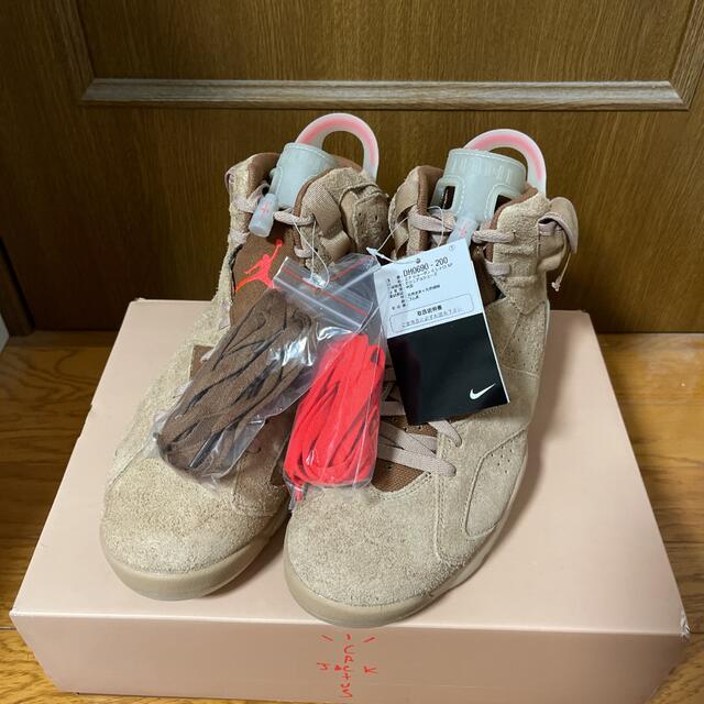 NIKE(ナイキ)のNIKE AIR JORDAN6 travis scott メンズの靴/シューズ(スニーカー)の商品写真