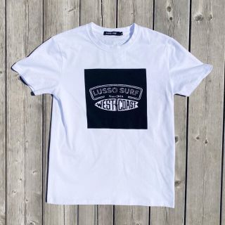 ロンハーマン(Ron Herman)のストリート系☆LUSSO SURF ボックスロゴTシャツ　Mサイズ　RVCA(Tシャツ/カットソー(半袖/袖なし))