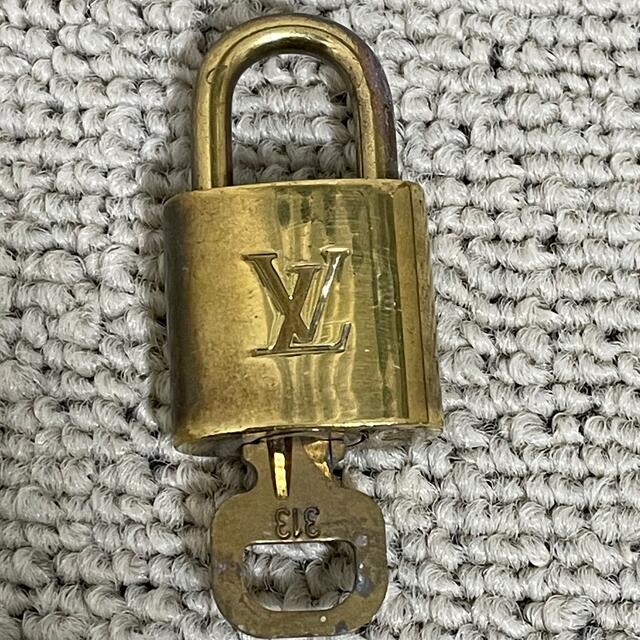 LOUIS VUITTON - ルイヴィトン パドロック キーホルダー LOUIS VUITTON - ルイヴィトン パドロック キーホルダー