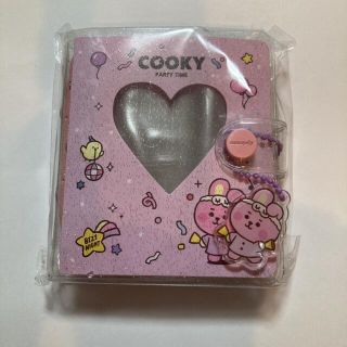 ボウダンショウネンダン(防弾少年団(BTS))の新品未使用 BT21   BTS コレクトブック　COOKY クッキー グク(キャラクターグッズ)