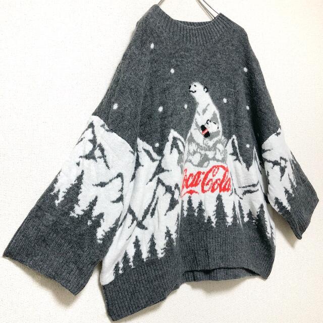 H&M(エイチアンドエム)の【美品】H&M コカコーラ　ジャカードニットセーター　Niziu AYAKA着用 レディースのトップス(ニット/セーター)の商品写真