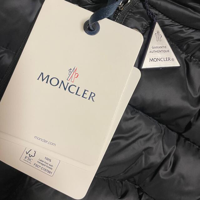 MONCLER(モンクレール)の専用出品！　モンクレール　エルミファー  HERMIFUR サイズ0  レディースのジャケット/アウター(ダウンコート)の商品写真