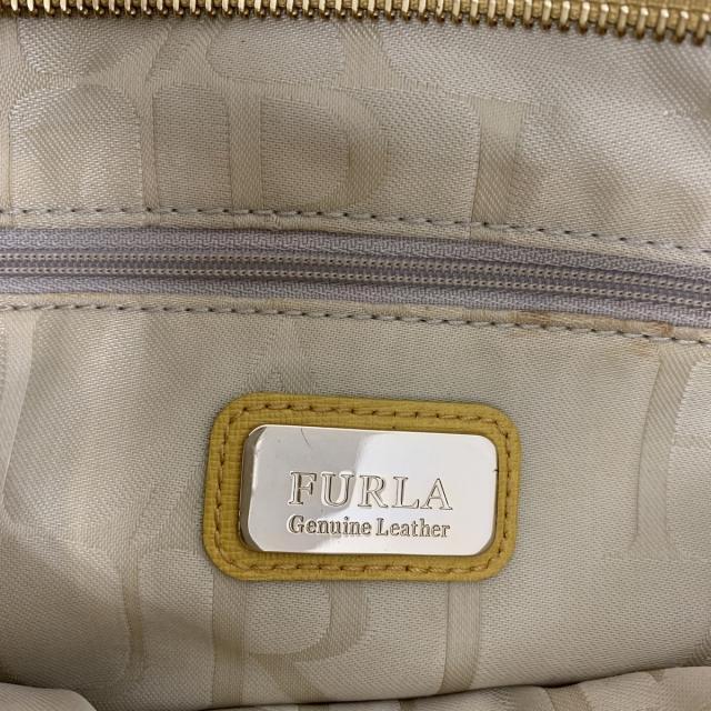 Furla(フルラ)のフルラ ショルダーバッグ美品  - イエロー レディースのバッグ(ショルダーバッグ)の商品写真