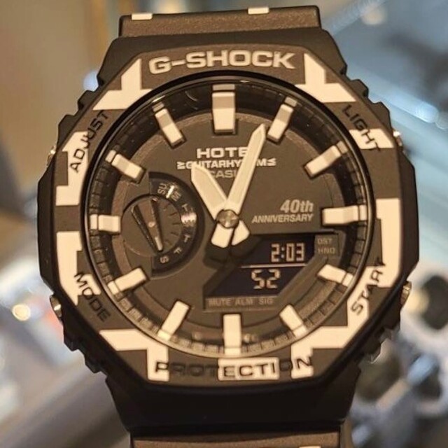 G-SHOCK(ジーショック)の❰値下❱G-SHOCK GA-2100HT-1AJR 布袋コラボ メンズの時計(腕時計(デジタル))の商品写真