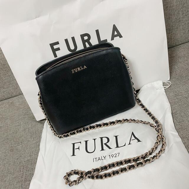 FURLA TESSA XS チェーン ショルダーバッグ ミニバッグ 斜め掛け