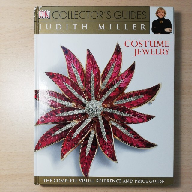 Costume Jewelry (DK Collector´s Guides)のサムネイル