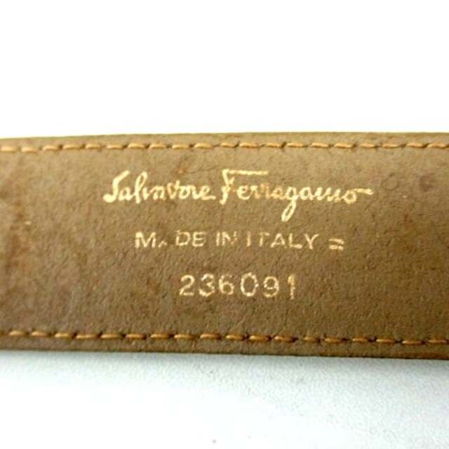 Salvatore Ferragamo(サルヴァトーレフェラガモ)のサルバトーレフェラガモ ベルト 70 - レディースのファッション小物(ベルト)の商品写真