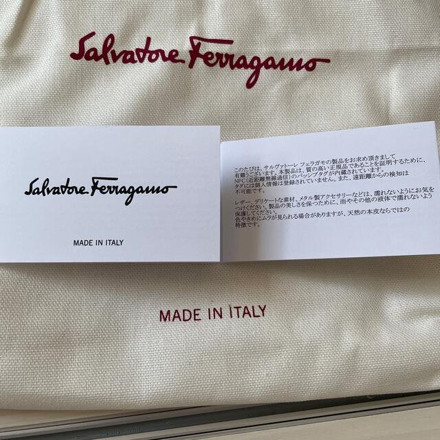 Salvatore Ferragamo(サルヴァトーレフェラガモ)の【未使用品】正規品 Ferragamoフェラガモ ショルダーバッグ レディースのバッグ(ショルダーバッグ)の商品写真