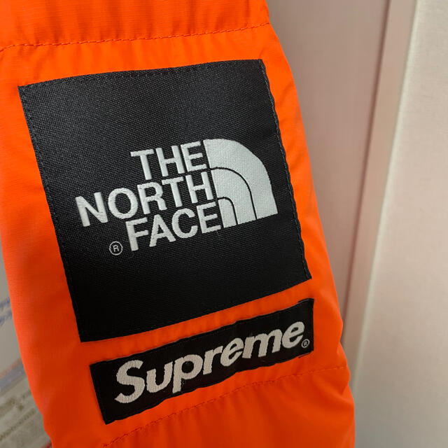 Supreme(シュプリーム)のSupreme north face Power orange nuptse メンズのジャケット/アウター(ダウンジャケット)の商品写真
