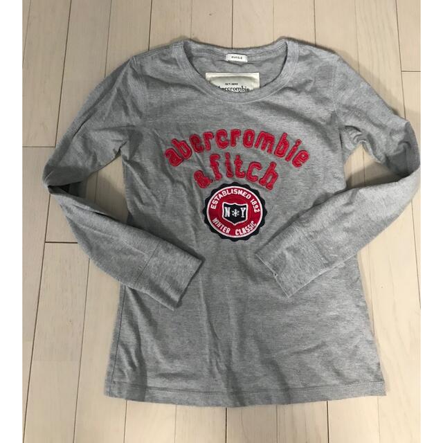 Abercrombie&Fitch(アバクロンビーアンドフィッチ)の美品アバグロンビー&フィッチロンTsizeS レディースのトップス(Tシャツ(長袖/七分))の商品写真