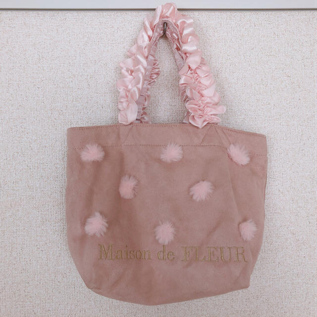 Maison de FLEUR(メゾンドフルール)のメゾンドフルール　バッグ　ピンク レディースのバッグ(トートバッグ)の商品写真