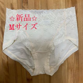 マルコ(MARUKO)の⭐︎新品⭐︎マルコ　ショーツ　M イアクリーム(ショーツ)