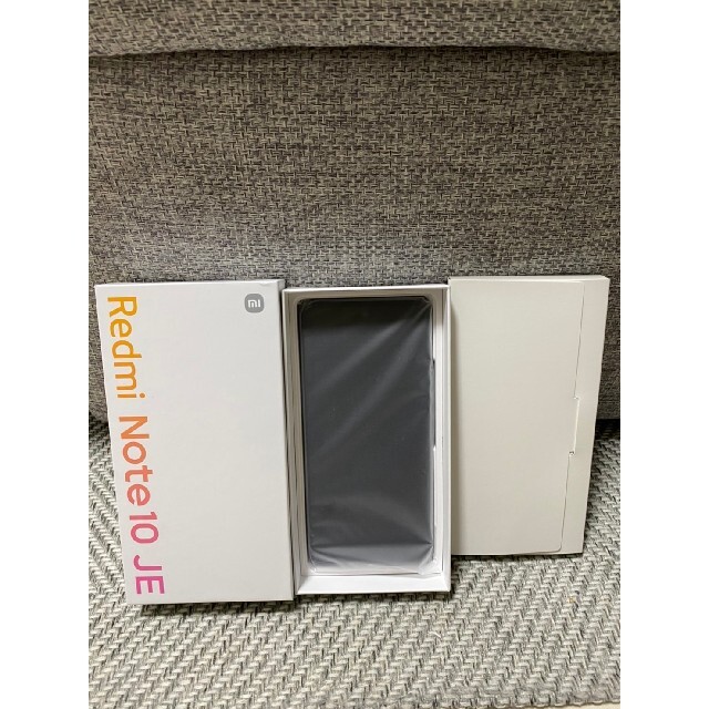 【新品・未使用】Redmi Note 10 JE XIG02 本体 SIMフリー指紋顔付属品