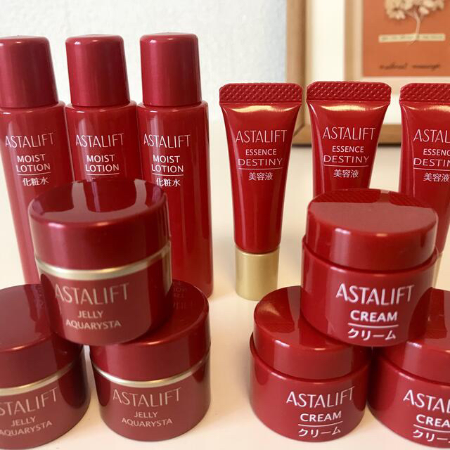 ASTALIFT(アスタリフト)のアスタリフト　ジェリーアクアリスタ  クリームS ローション　エッセンス コスメ/美容のスキンケア/基礎化粧品(美容液)の商品写真