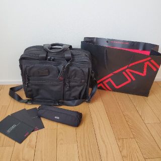 トゥミ(TUMI)のTUMI トゥミ 26160DH ブラック エクスパンダブショルダーバッグ(ビジネスバッグ)