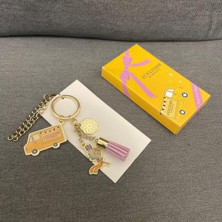 ロクシタン(L'OCCITANE)の非売品　ロクシタン　ハッピーチャームキーホルダー(キーホルダー)