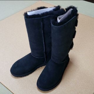 アグ(UGG)のUGG ロング ムートンブーツ 新品未使用(ブーツ)