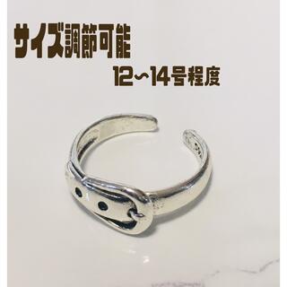 レディースアクセサリー 指輪 シルバー ベルト フリーサイズ(リング(指輪))