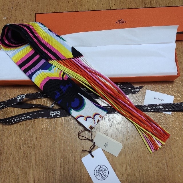 Hermes(エルメス)の今だけお値下げ　エルメス　ツイリー　フリンジ レディースのバッグ(ハンドバッグ)の商品写真