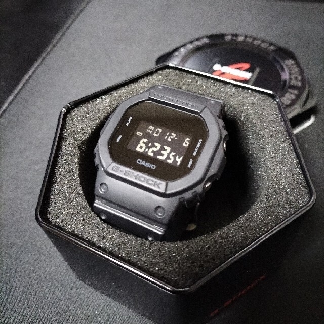 G-SHOCK(ジーショック)のG-SHOCK　DW−5600 メンズの時計(腕時計(デジタル))の商品写真