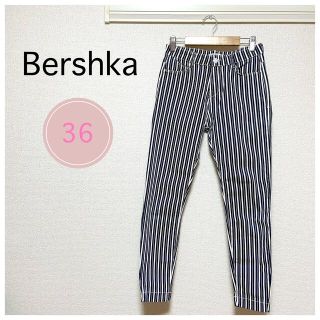 ベルシュカ(Bershka)のBershka ベルシュカ スキニーパンツ ストライプ 36(スキニーパンツ)